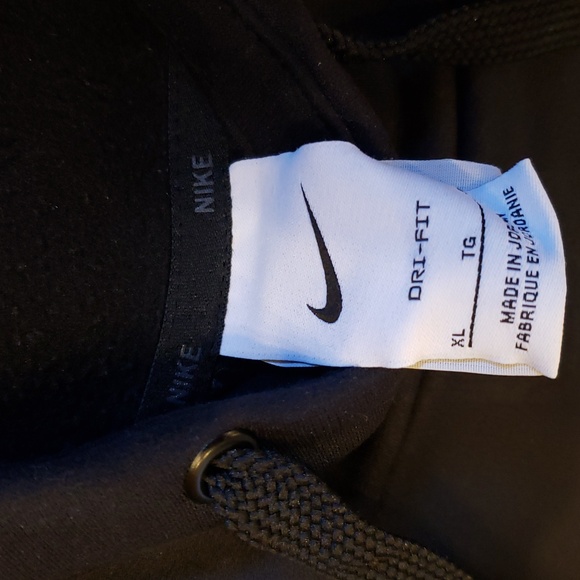 Nike Dri Fit hoodie sweatshirt. Men's Size XL. Kangaroo hand pocket - Picture 7 of 10